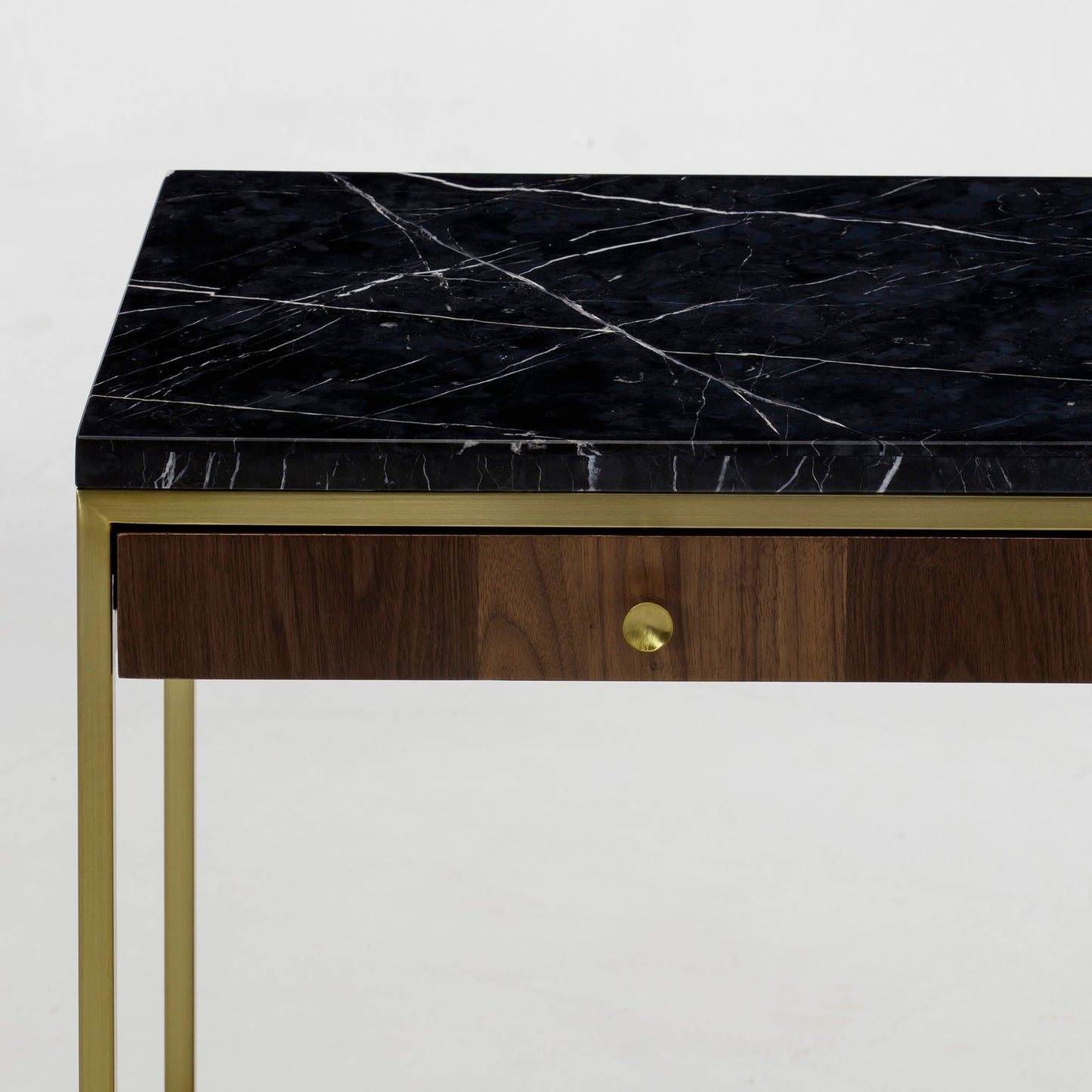 Chester Console