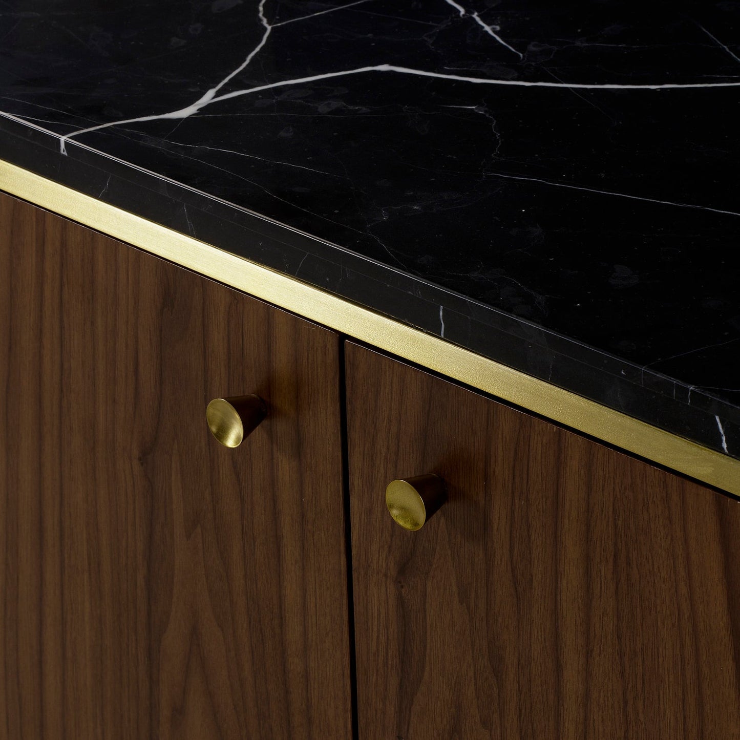 Chester Console