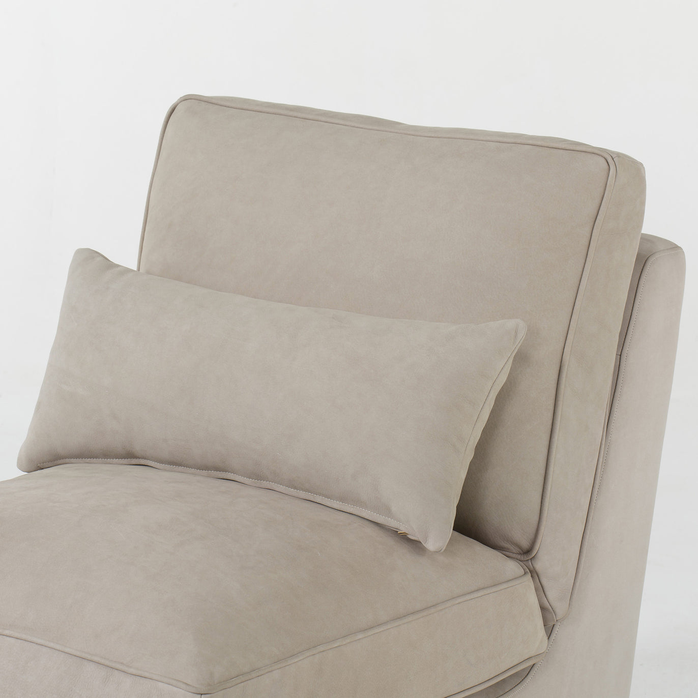 Molly Lounge Chair