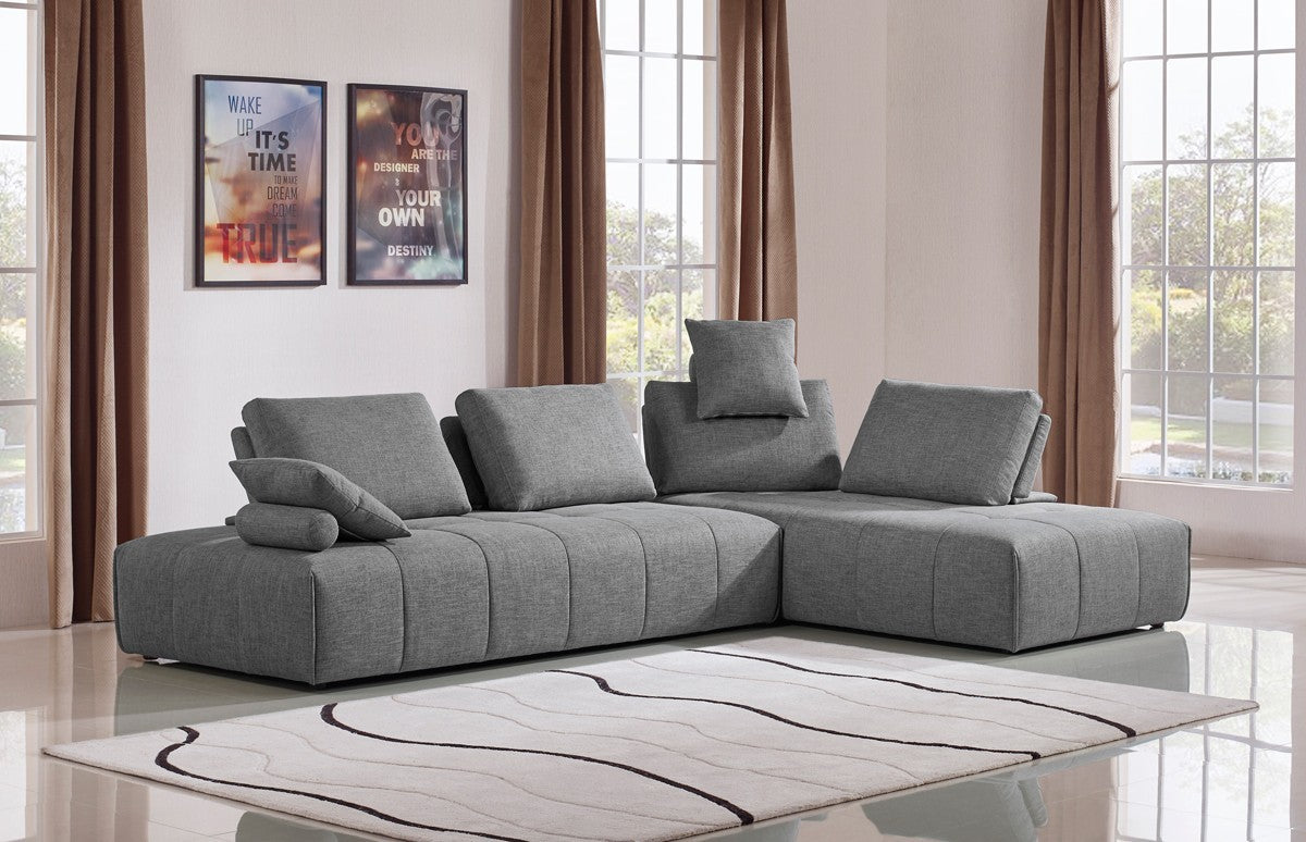 Polyester Modular L Shaped Two Piece Sofa and Chaise Sectional and Toss Pillows