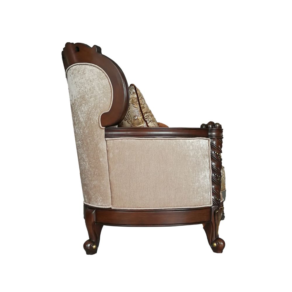 Devayne Loveseat W/4 Pillows