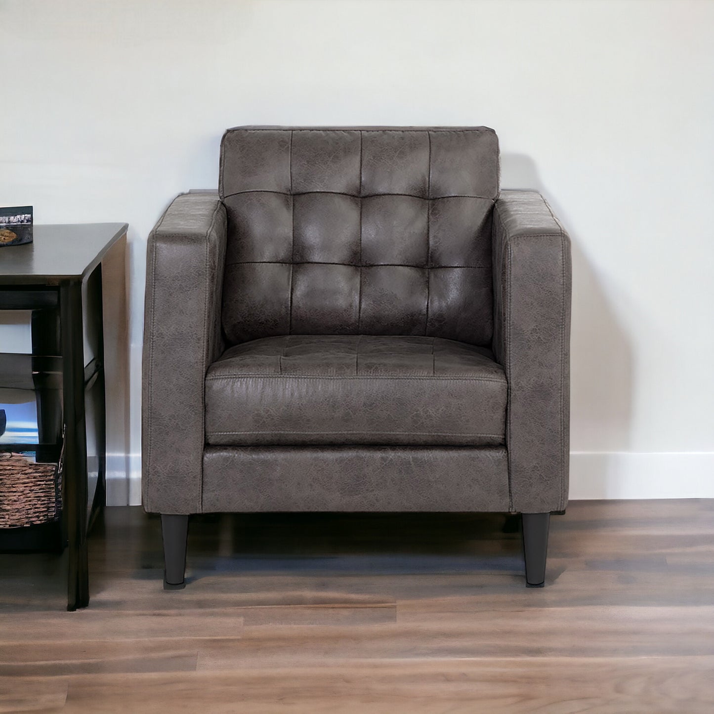 Fabric Tufted Arm Chair