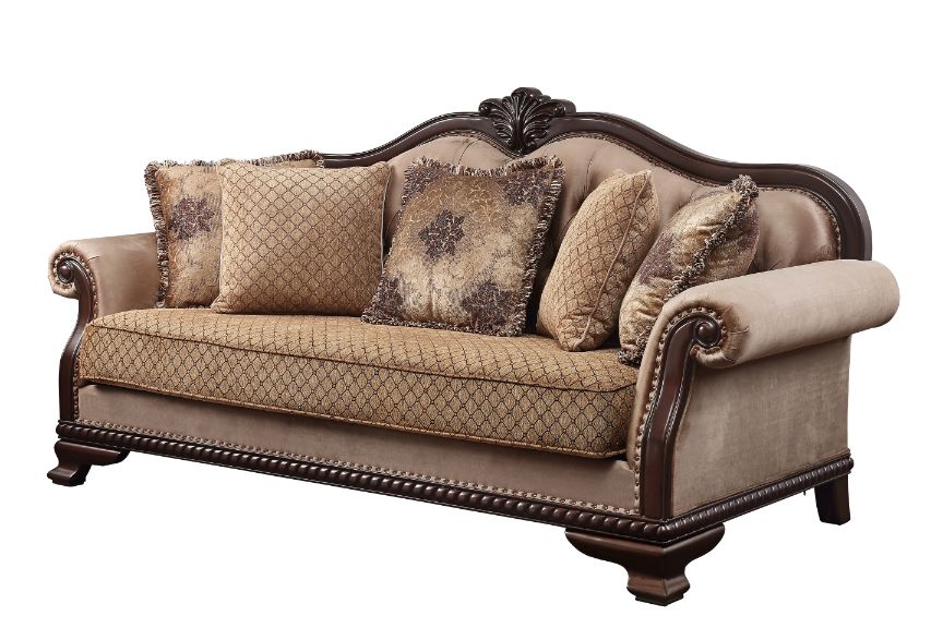 Chateau De Ville Sofa W/5 Pillows