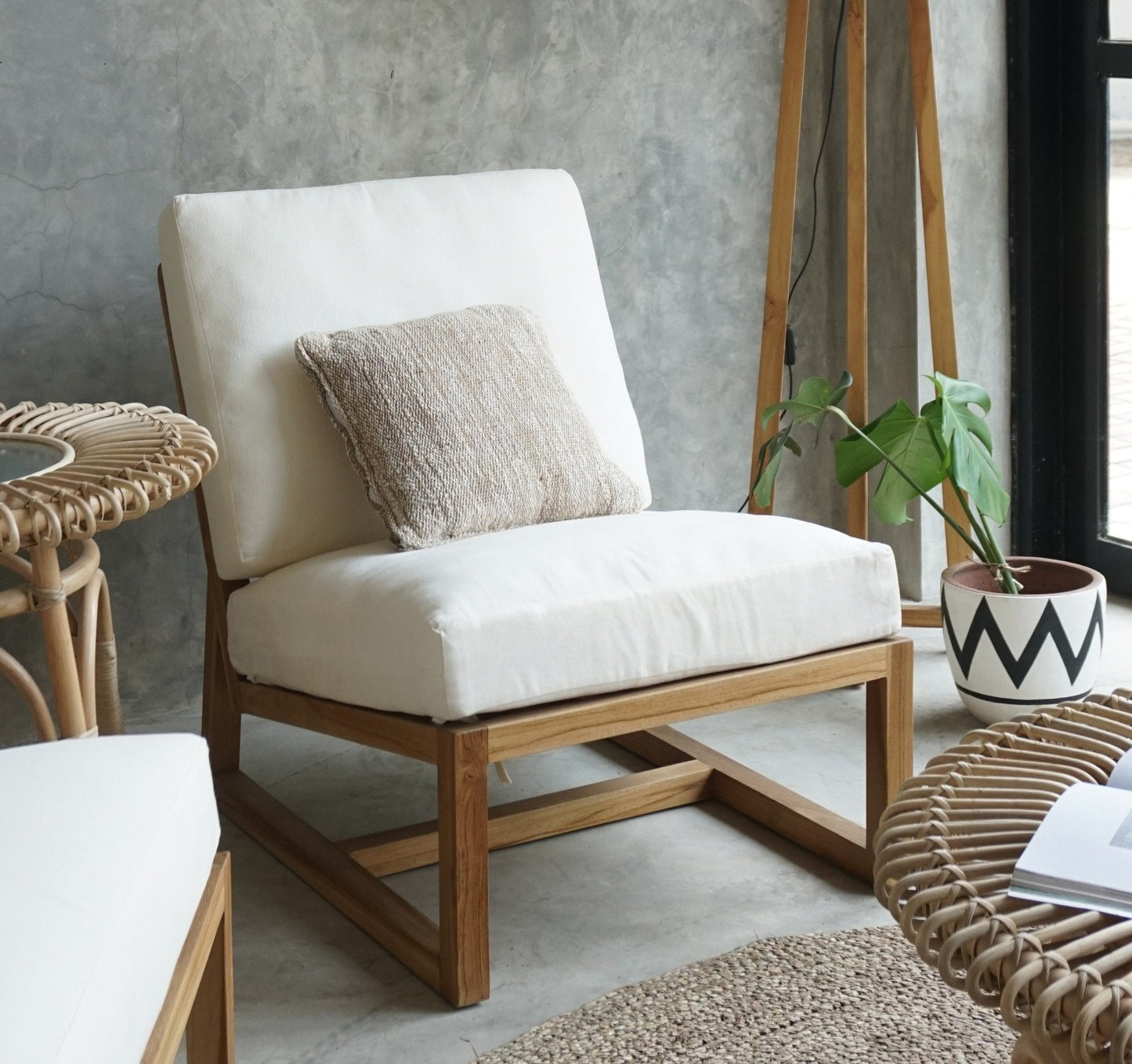 Marina Lounge Chair
