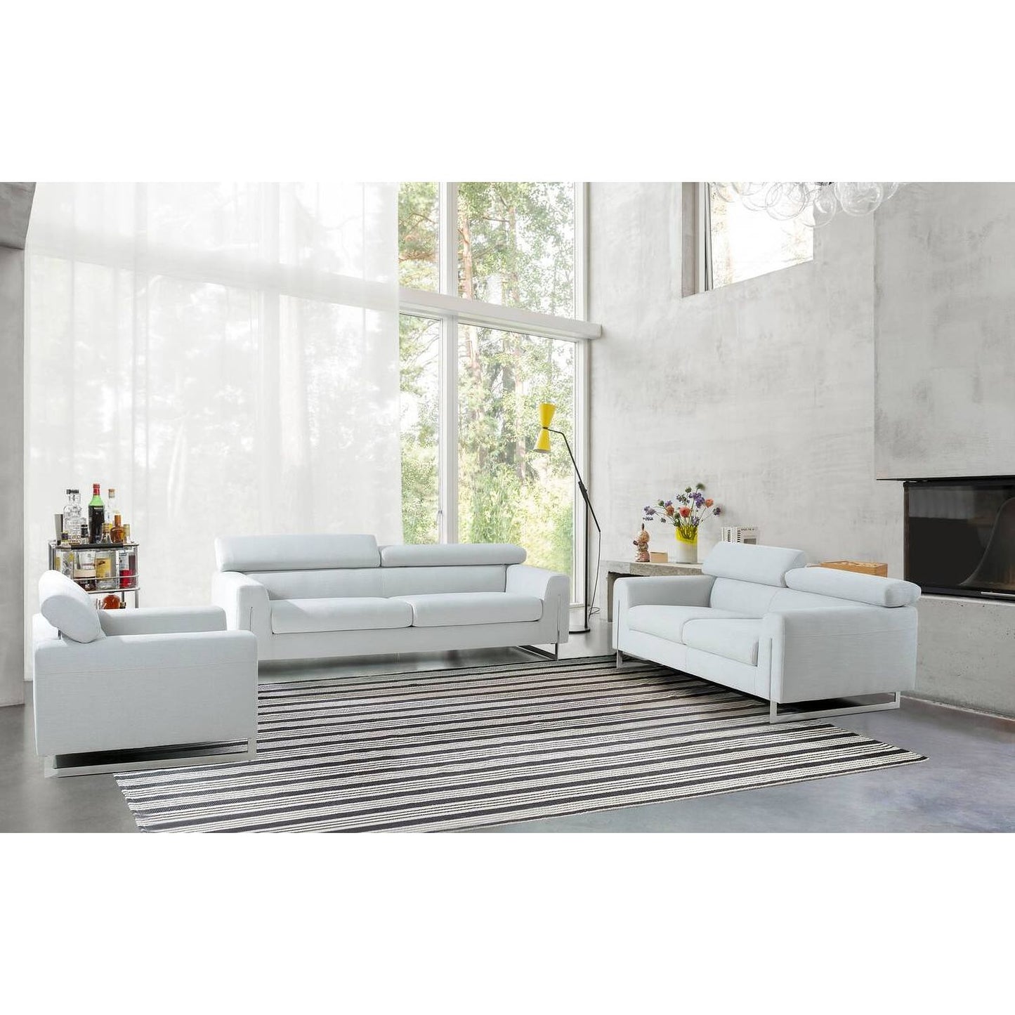 Serena Lounge Chair with Adjustable Headrest