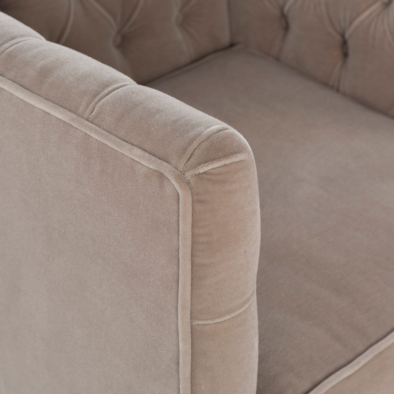 Vinci Tufted Occasional Chair